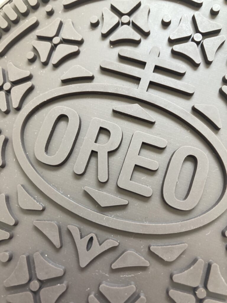 OREO（R）クッキー型ポーチBOOK